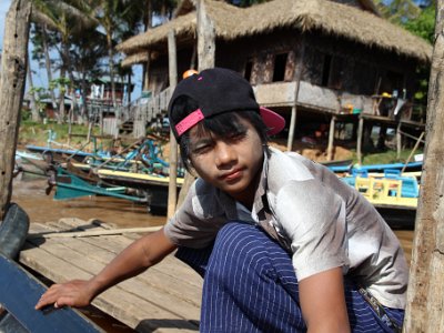 Dec 22, 2014 - Inle Lake Tour Including Thong Tho Market And Padoga, Paung Daw Oo Pagoda, Silk Weaving Shop And Long Neck People